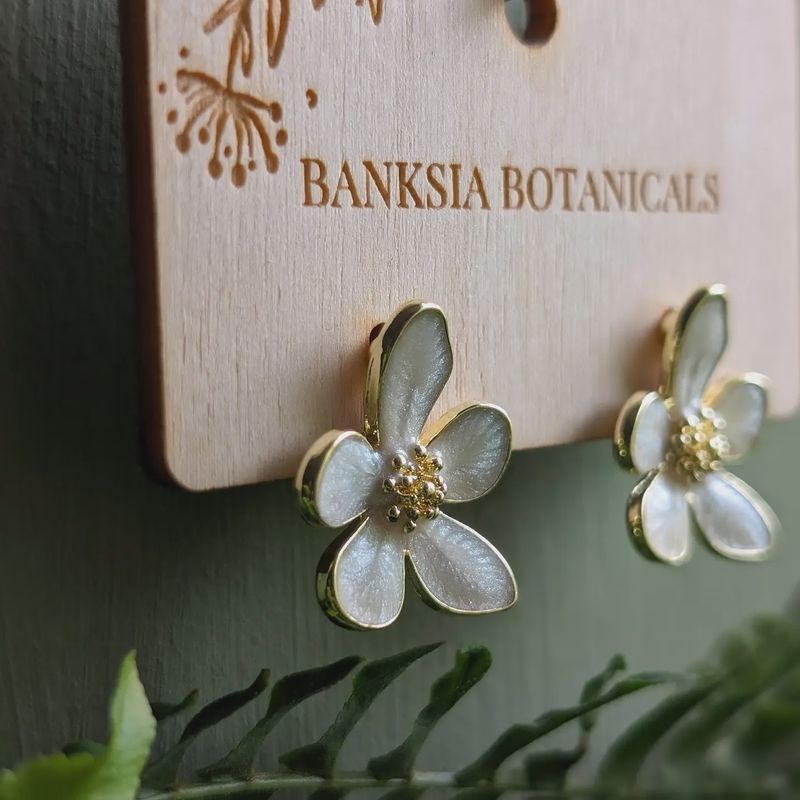 Statement Flower Studs - Gold