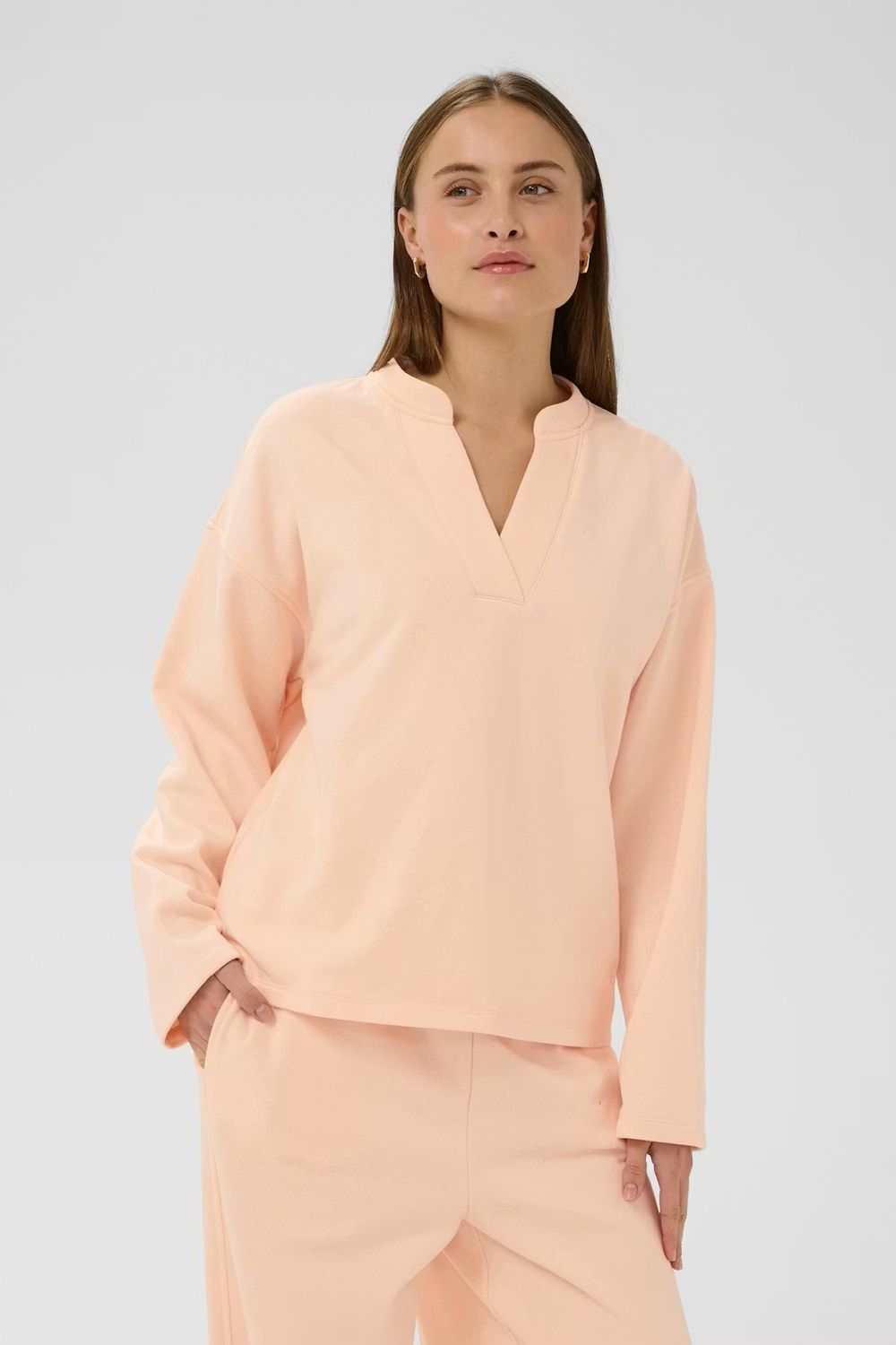 Rolanda V-Neck Sweatshirt - Pearl Blush
