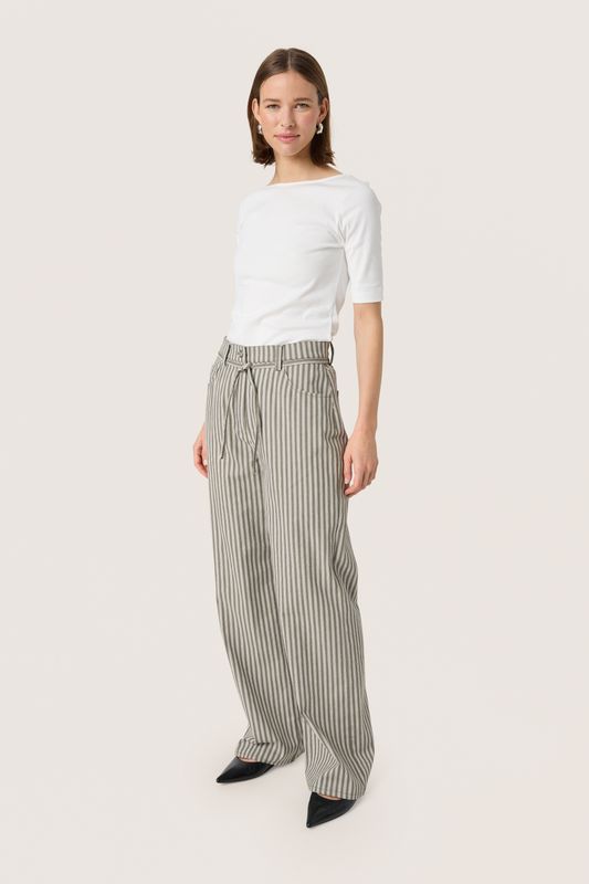 Libby Maisa Jeans - Grape Leaf Denim Stripe