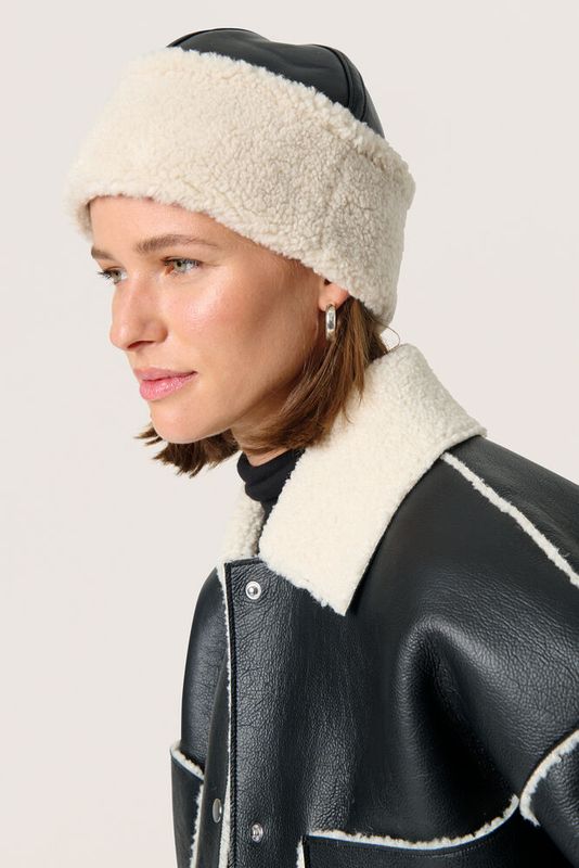 Tonya Hat - Black