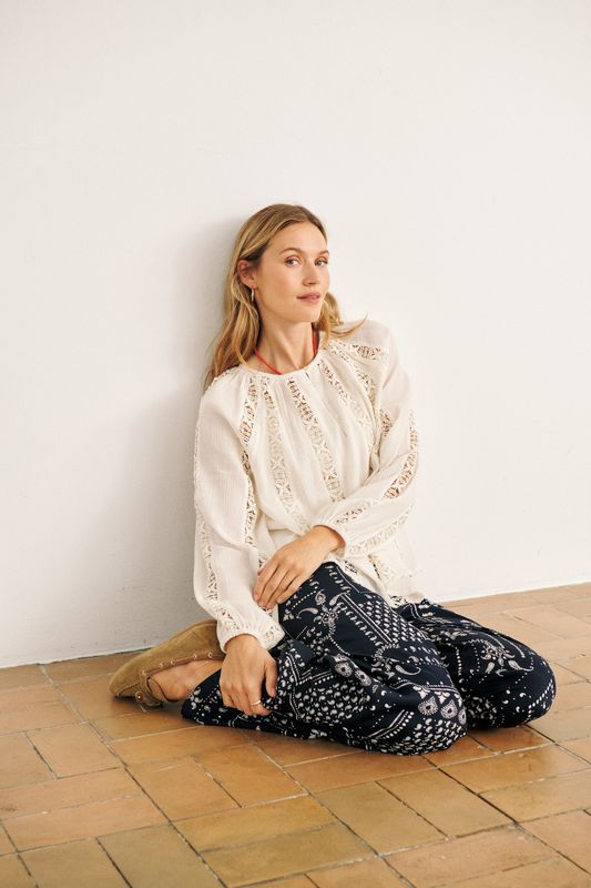 Skya Blouse - Ice White