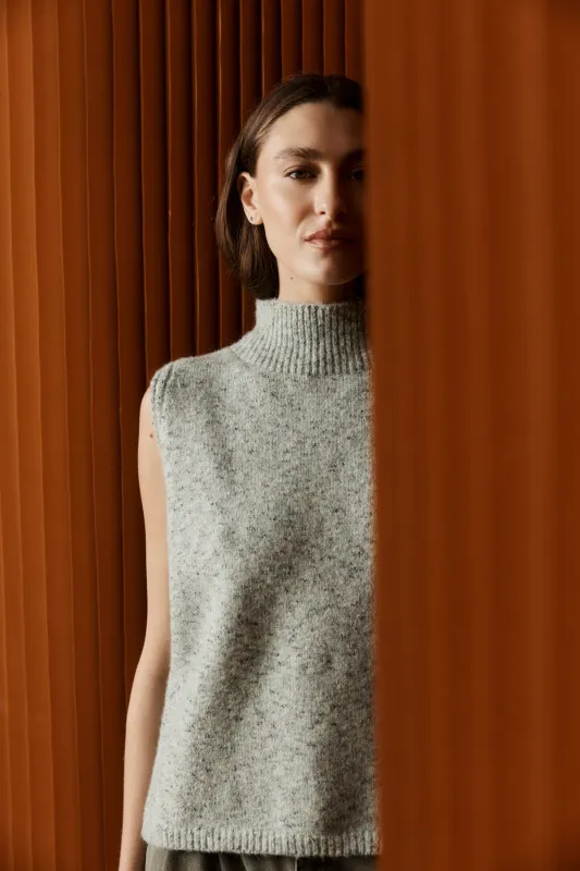 Zarda Knit Vest - Sage