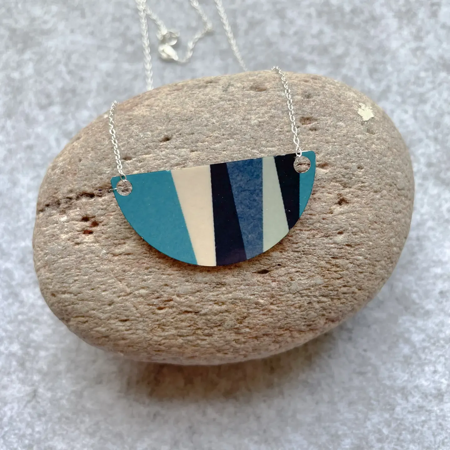 Small Arc Strata Necklace - Teal