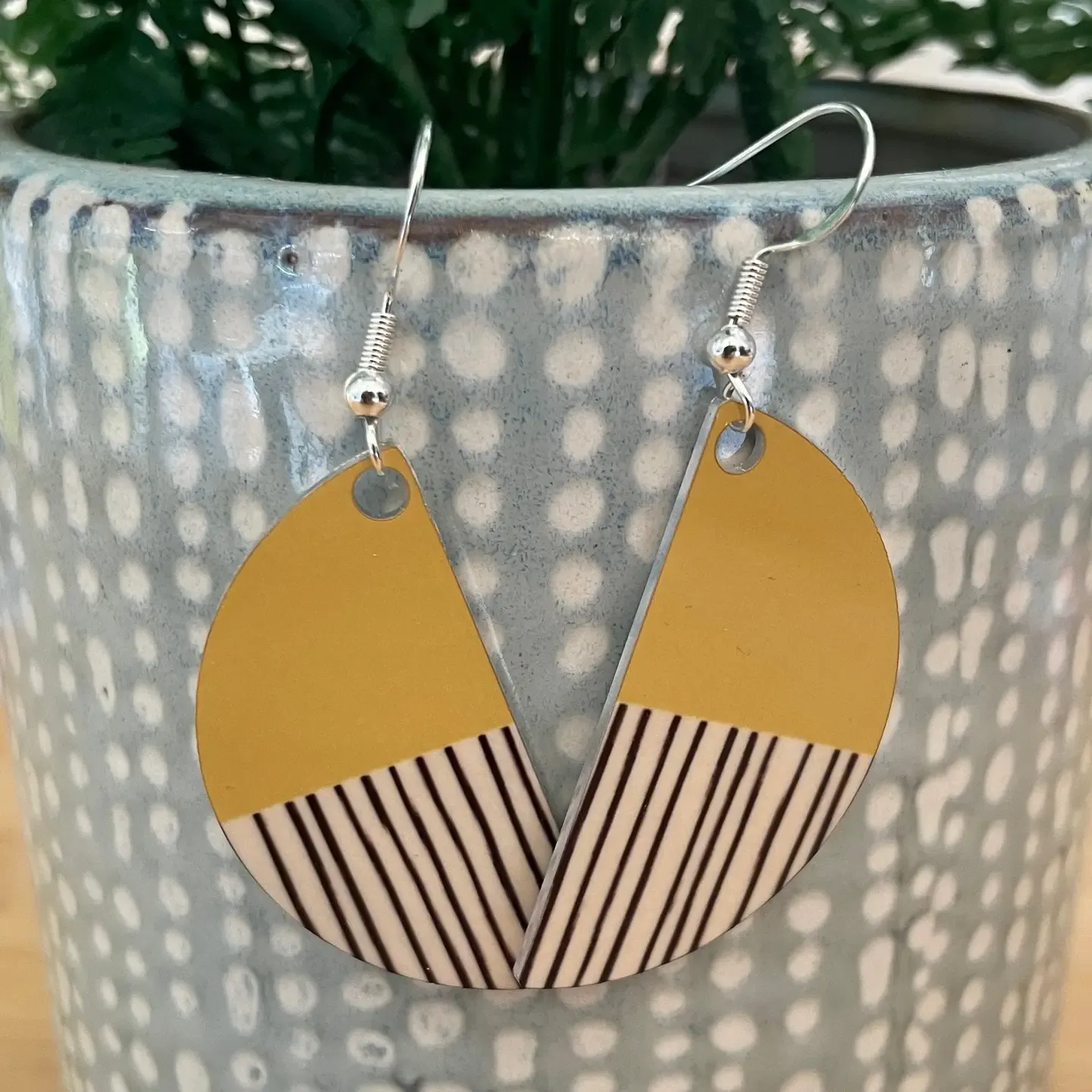 Arc Earrings - Peony Ochre