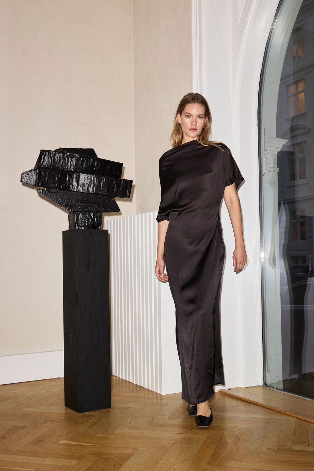 Evilia Dress - Ganache