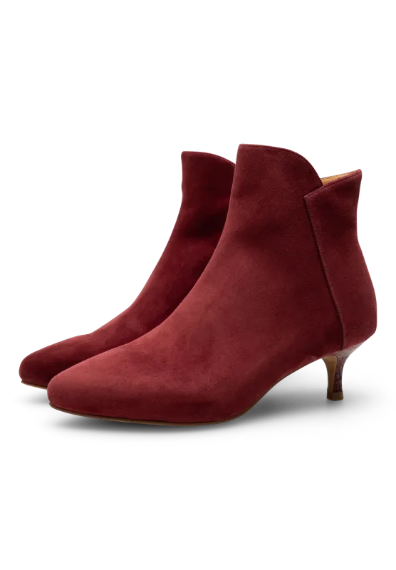 Saga Ankle Boot - Cranberry