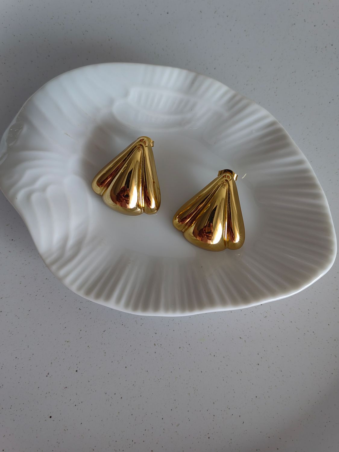 ELIZABETH EARRINGS