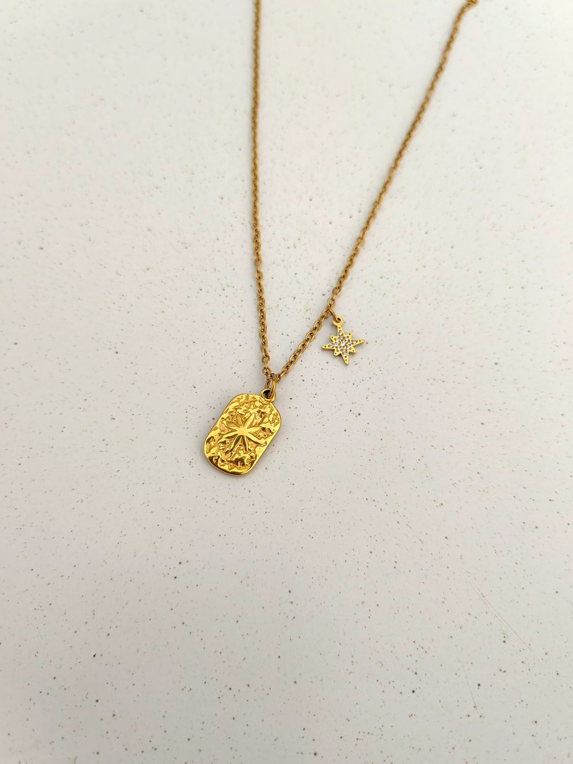 BLOOM NECKLACE