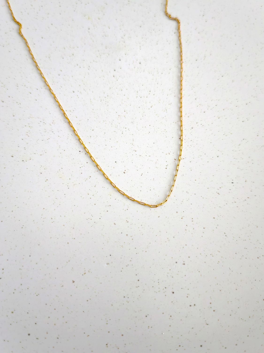 DAINTY NECKLACE