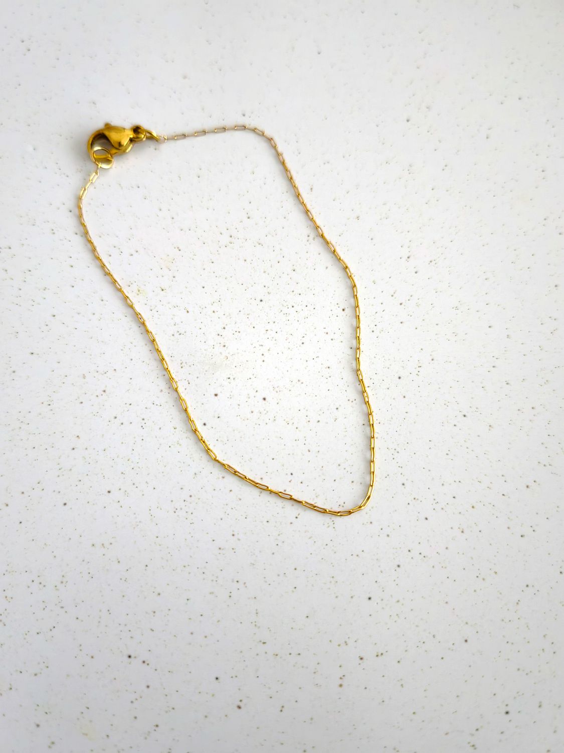 DAINTY BRACELET