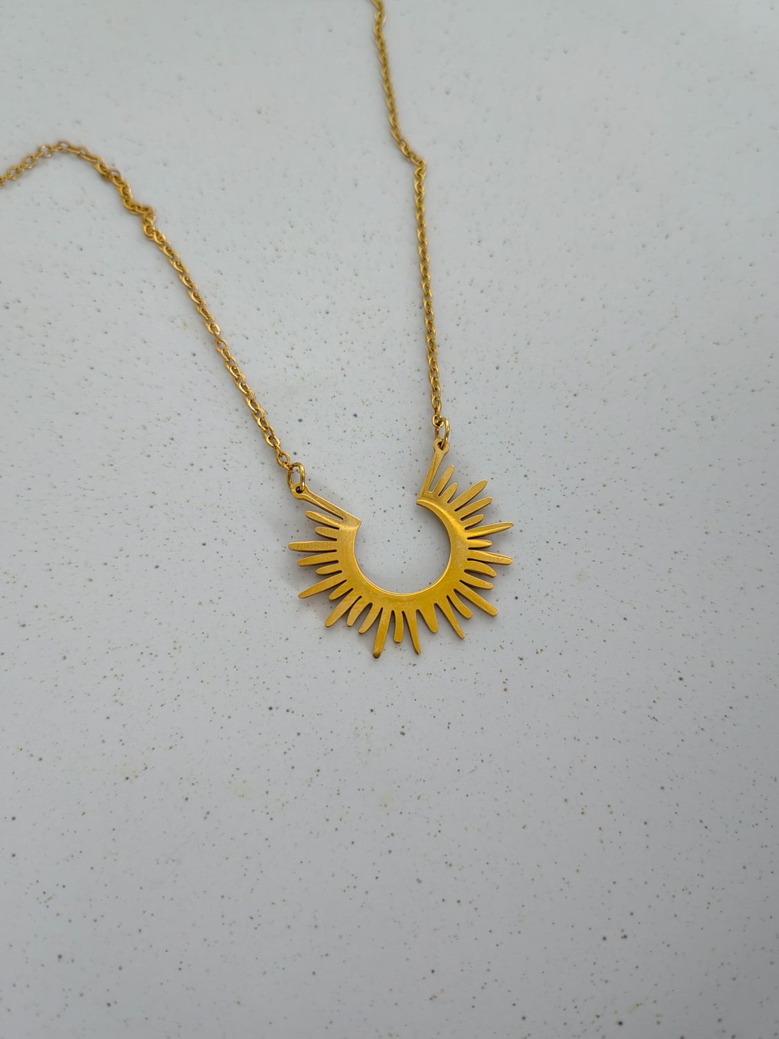 SOL NECKLACE