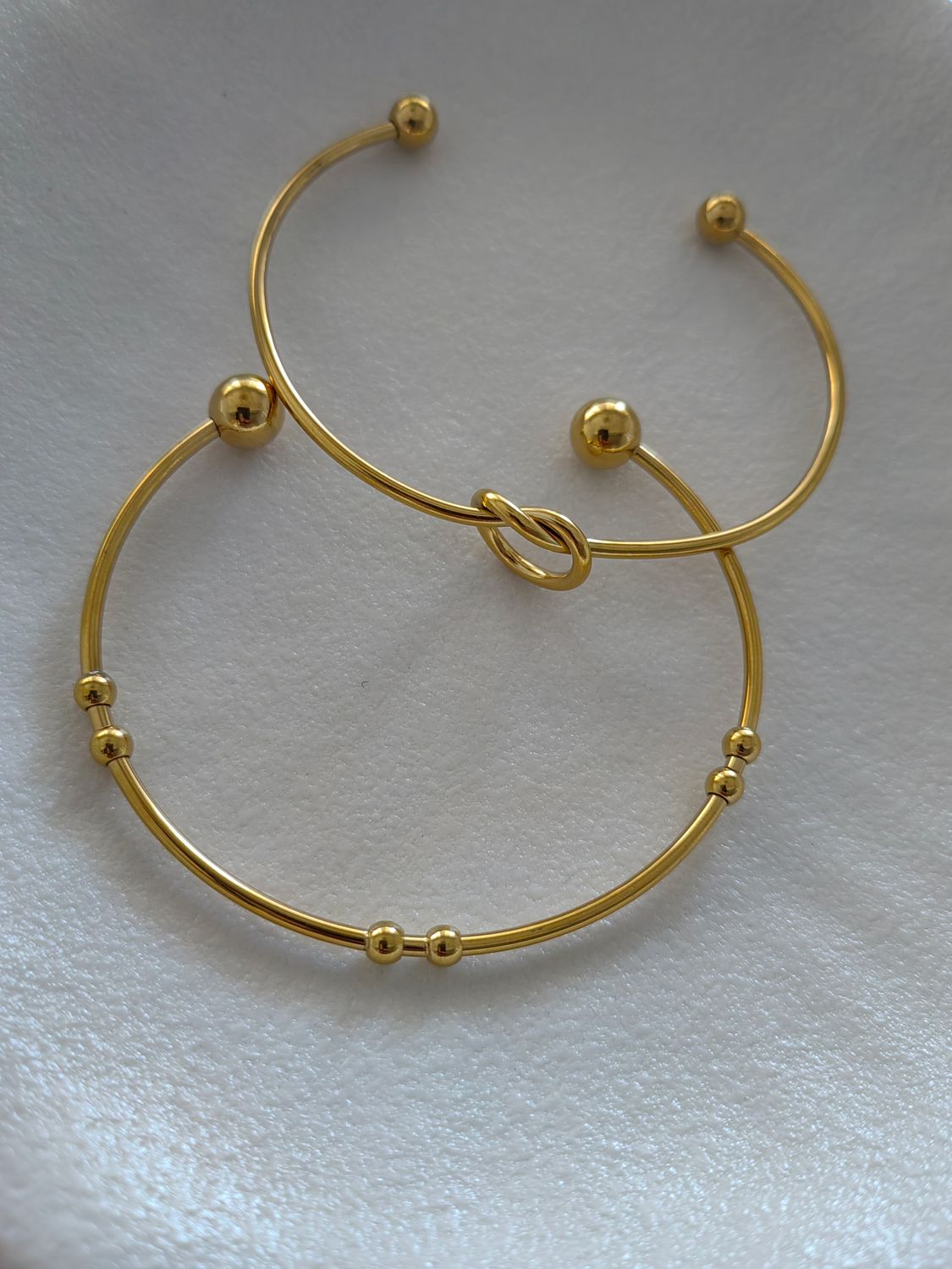CHARM BANGLE