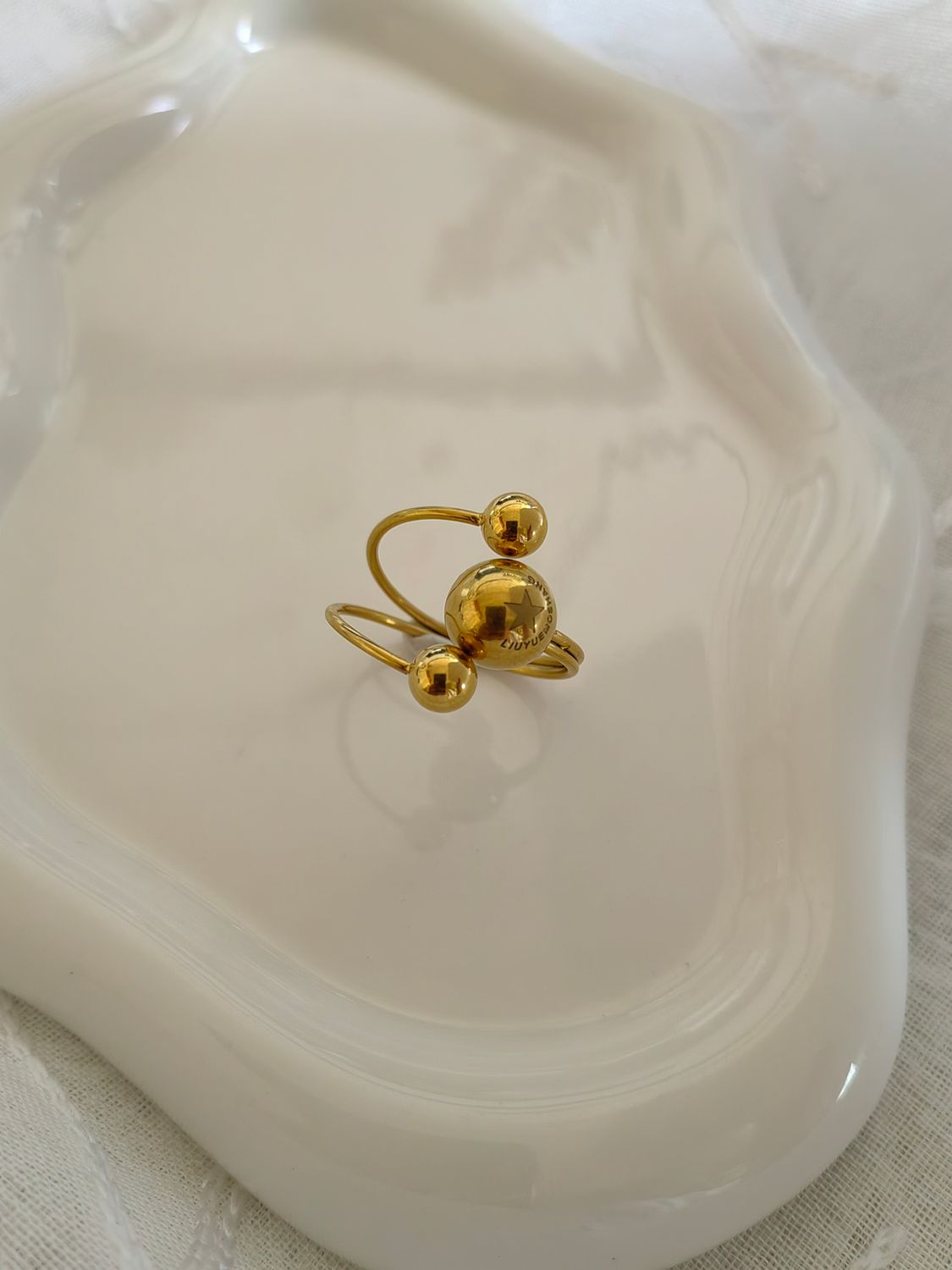 BUBBLE RING