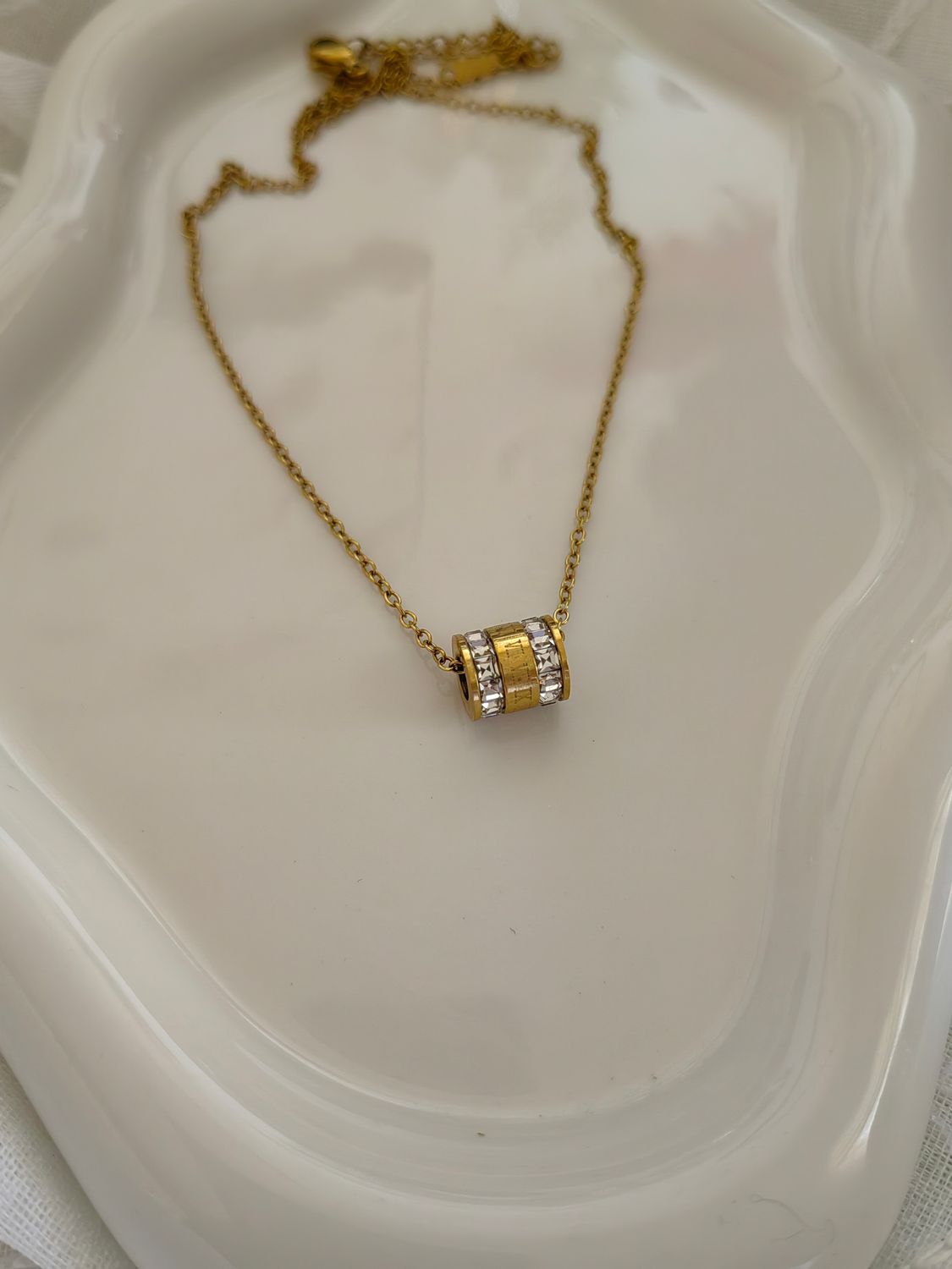MOR NECKLACE