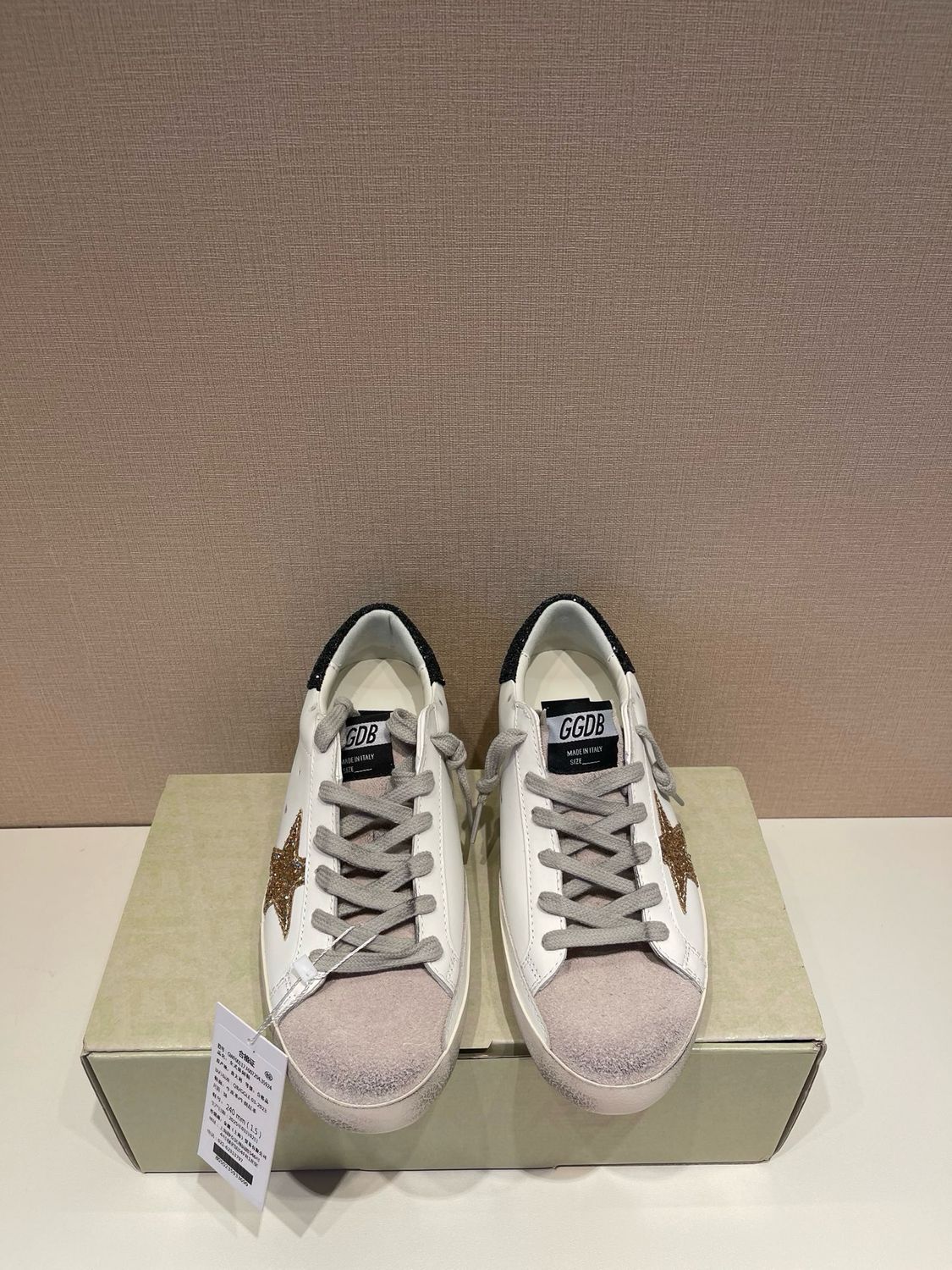Sneakers Golden Goose