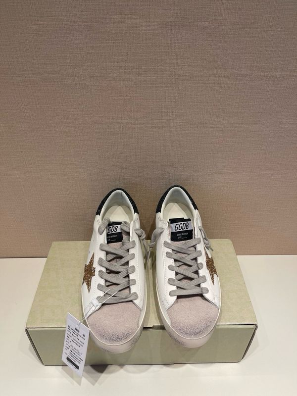 Sneakers Golden Goose