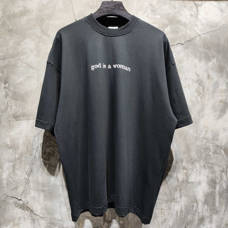 T-Shirt Vetements