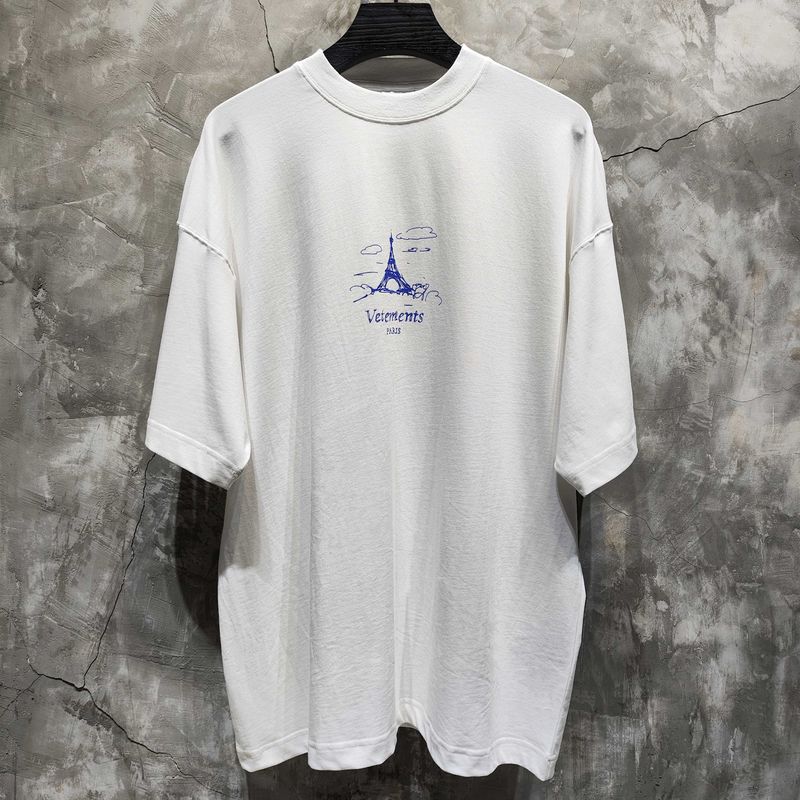 T-Shirt Vetements