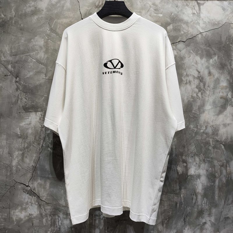 T-Shirt Vetements