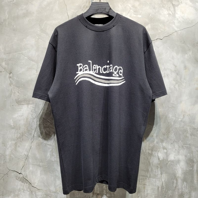 T-Shirt Balenciaga