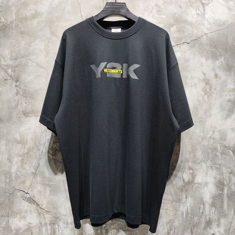 T-Shirt Vetements