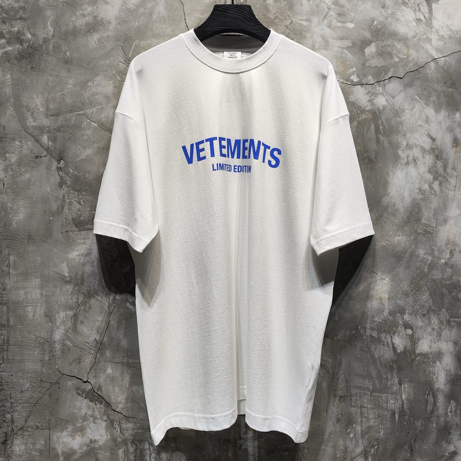 T-Shirt Vetements