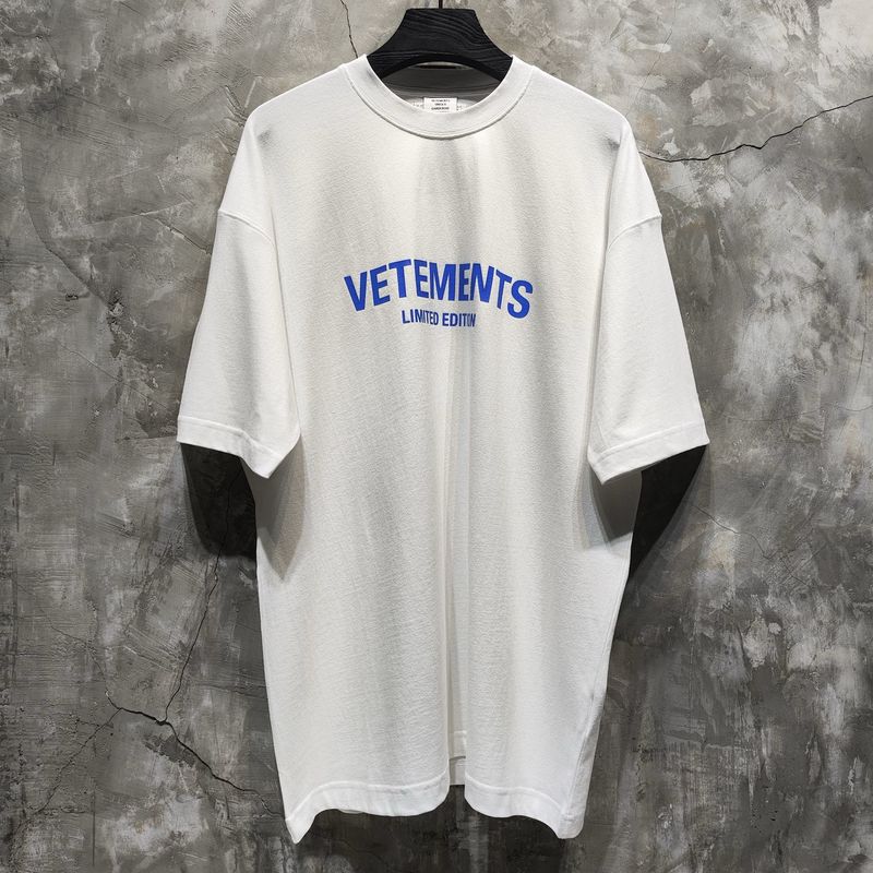 T-Shirt Vetements