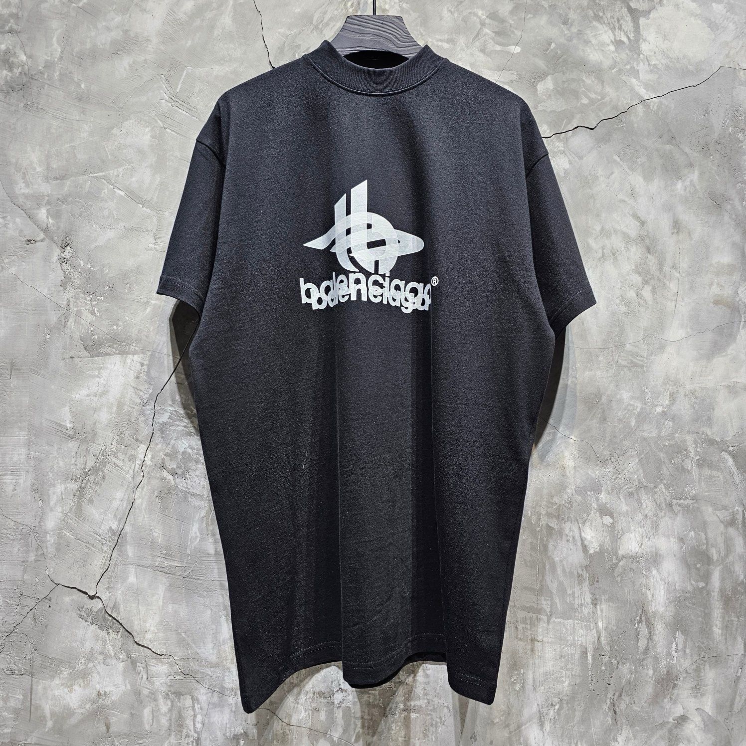 T-Shirt Balenciaga