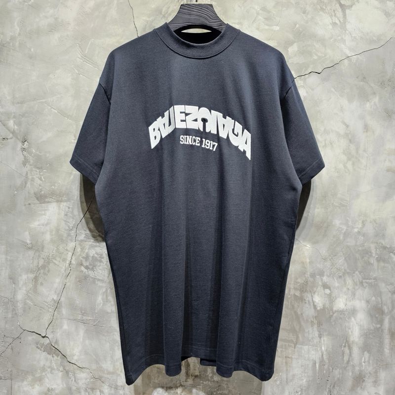 T-Shirt Balenciaga