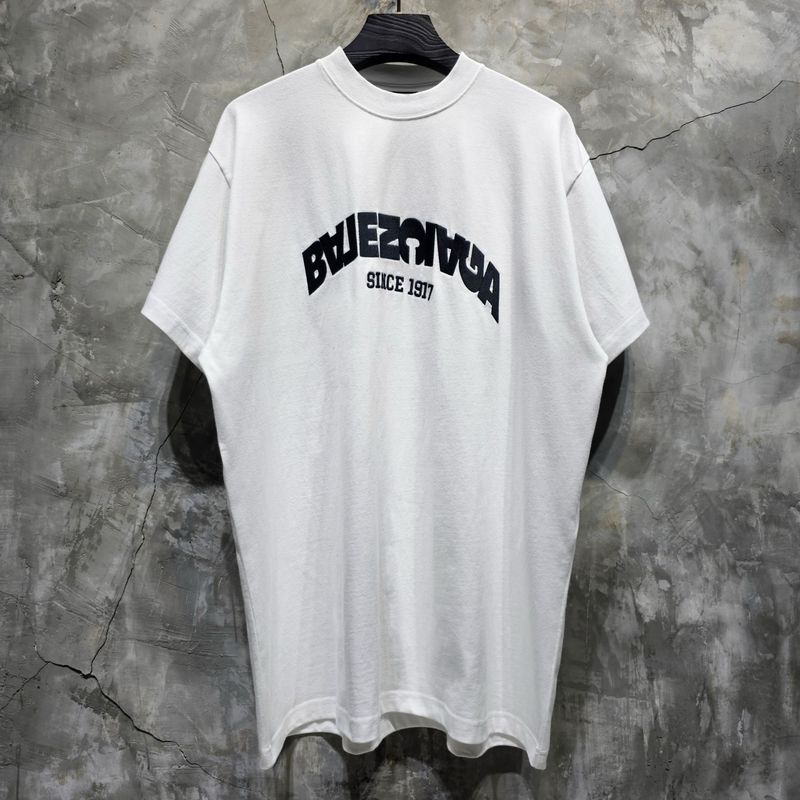 T-Shirt Balenciaga