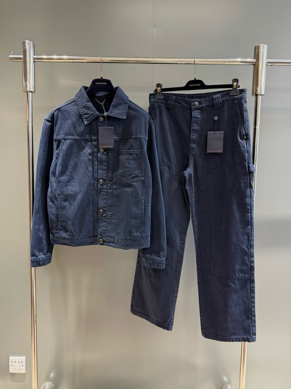 Costume Louis Vuitton