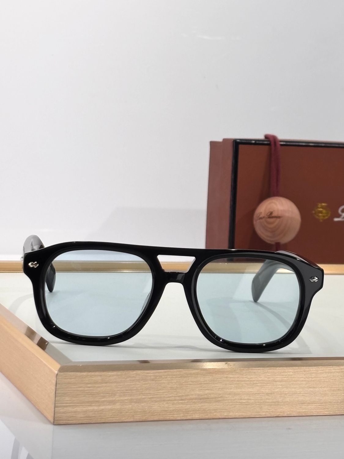 Sunglasses Loro Piana