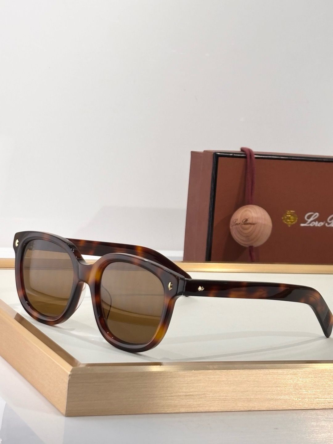 Sunglasses Loro Piana