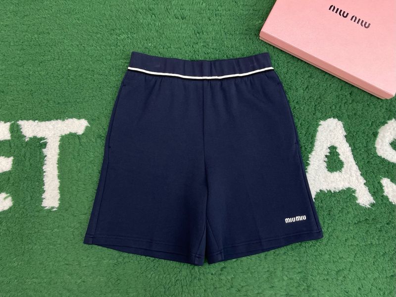Shorts Miu Miu