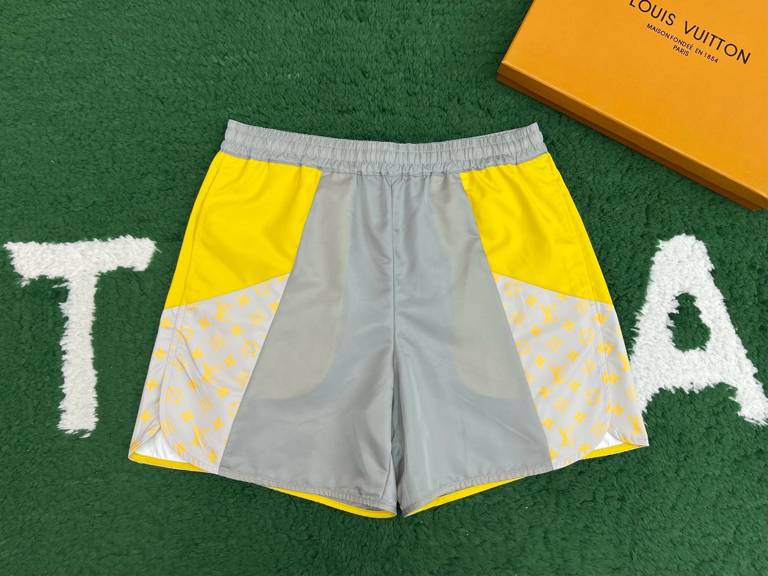 Shorts Louis Vuitton