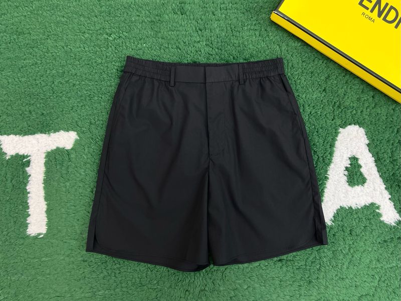 Shorts Fendi