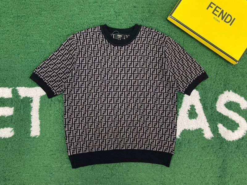 T-Shirt Fendi