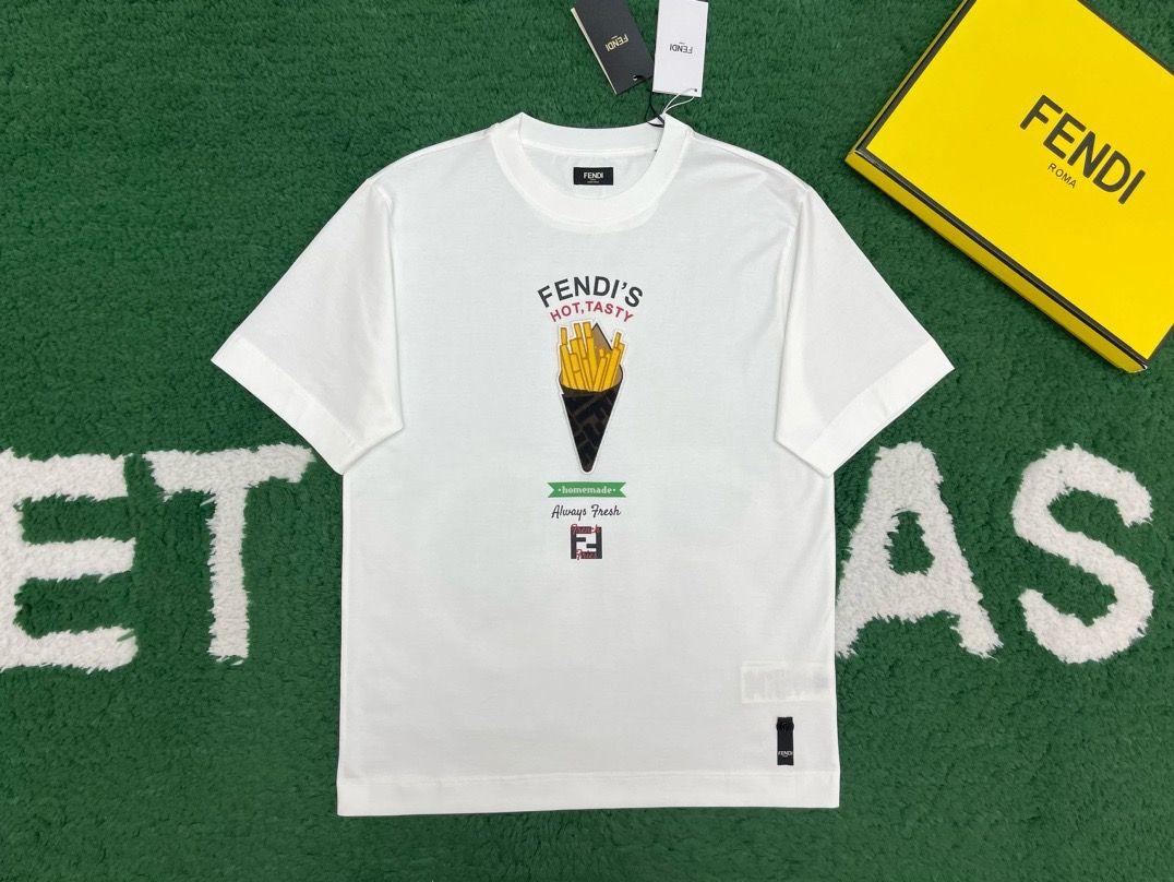 T-Shirt Fendi