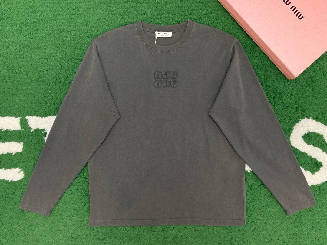 Long sleeve Miu Miu