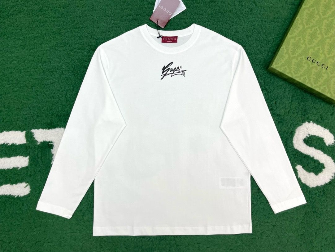 Long sleeve Gucci