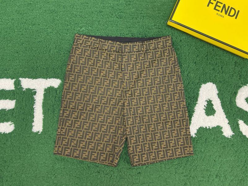 Shorts Fendi