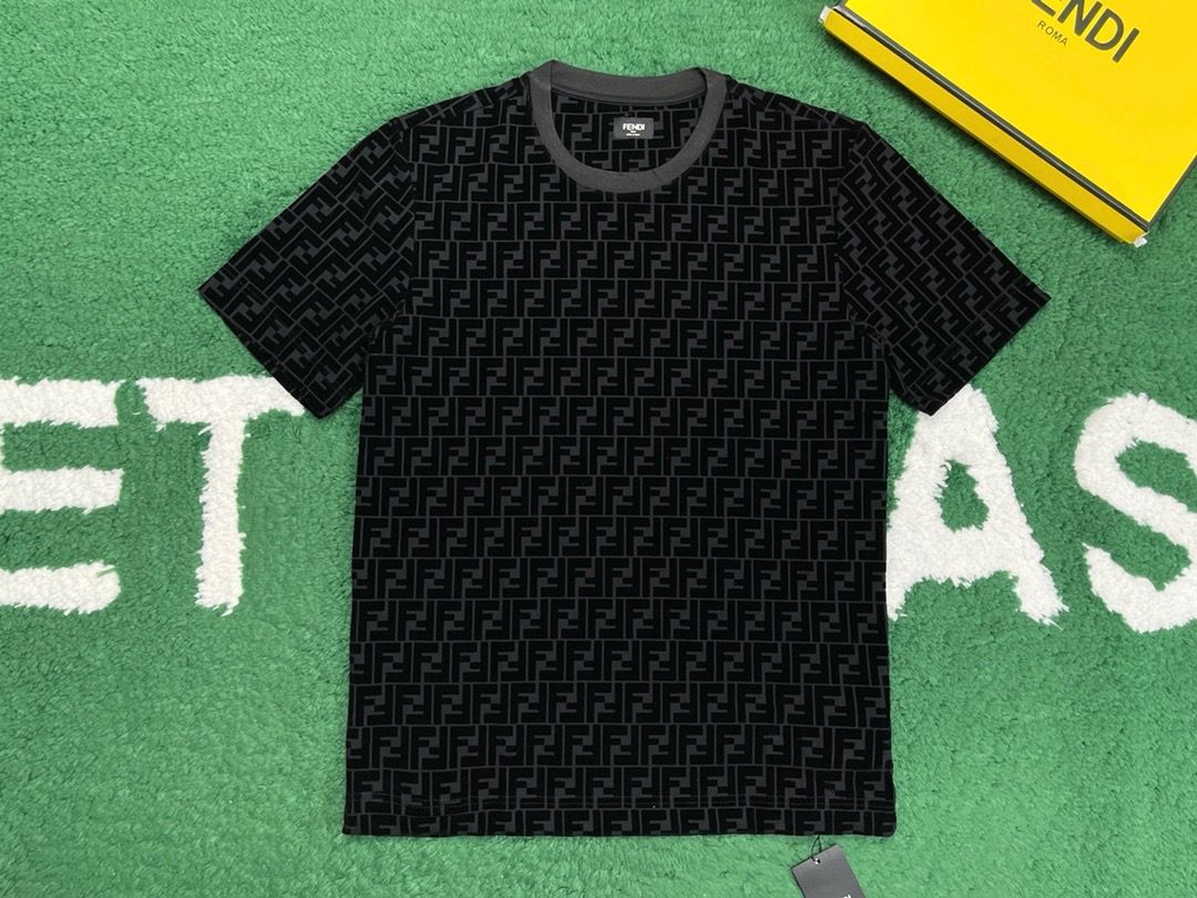 T-Shirt Fendi
