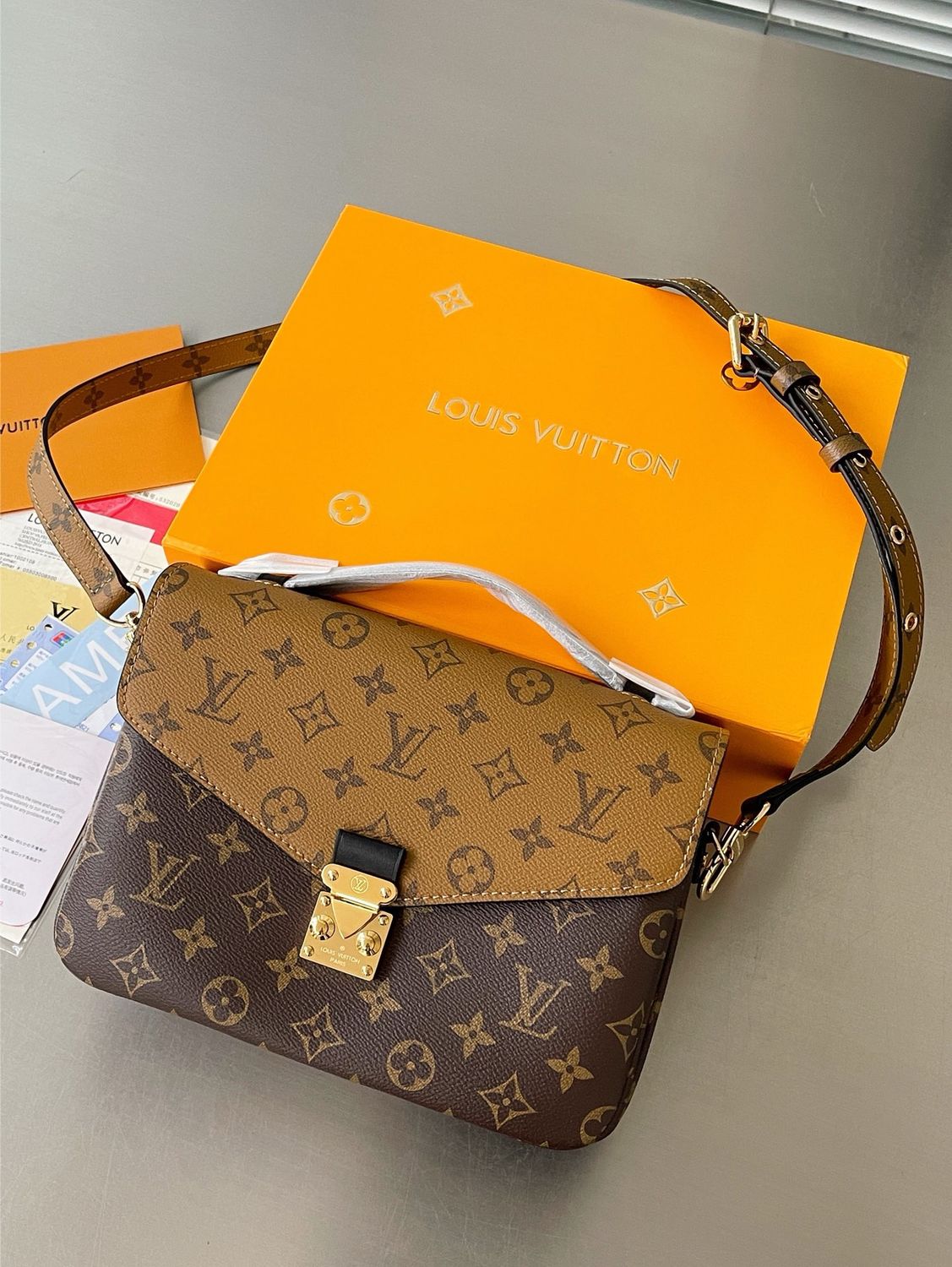Bag Louis Vuitton