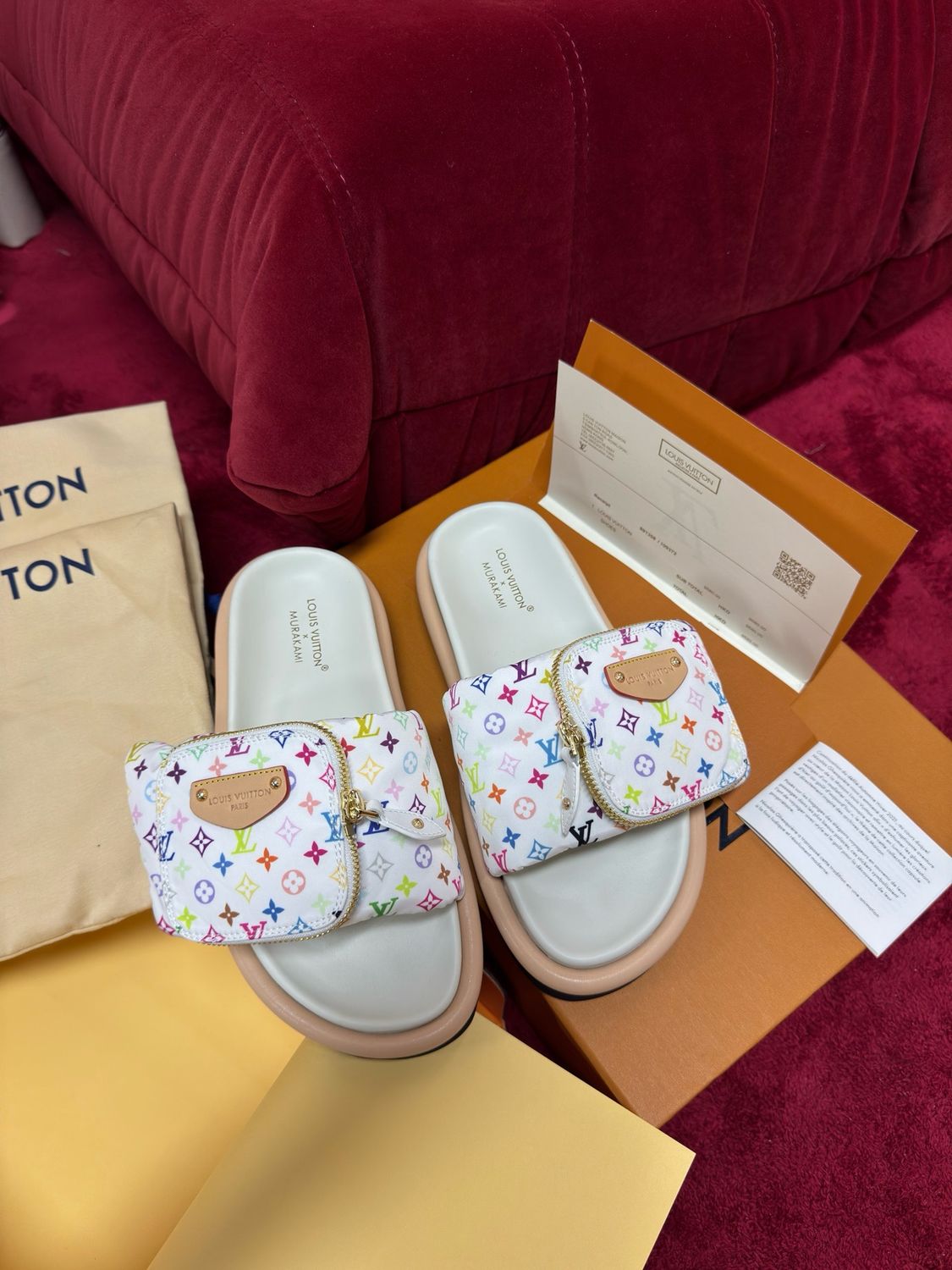 Sandals Louis Vuitton