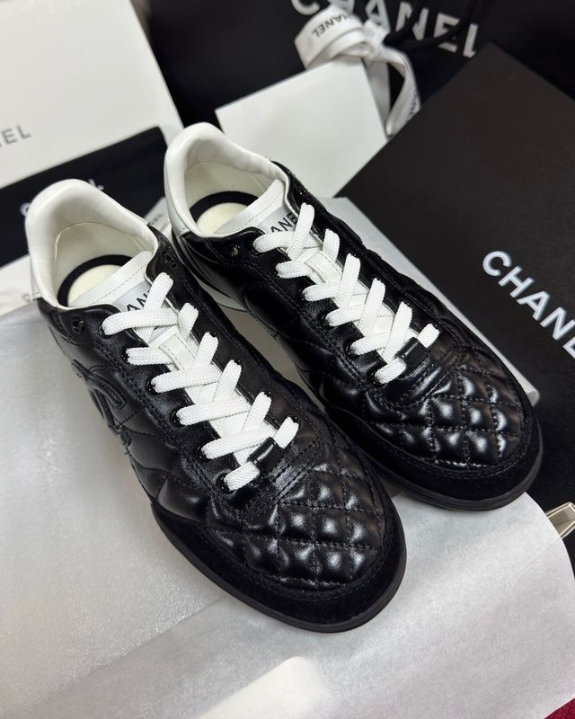 Sneakers Chanel