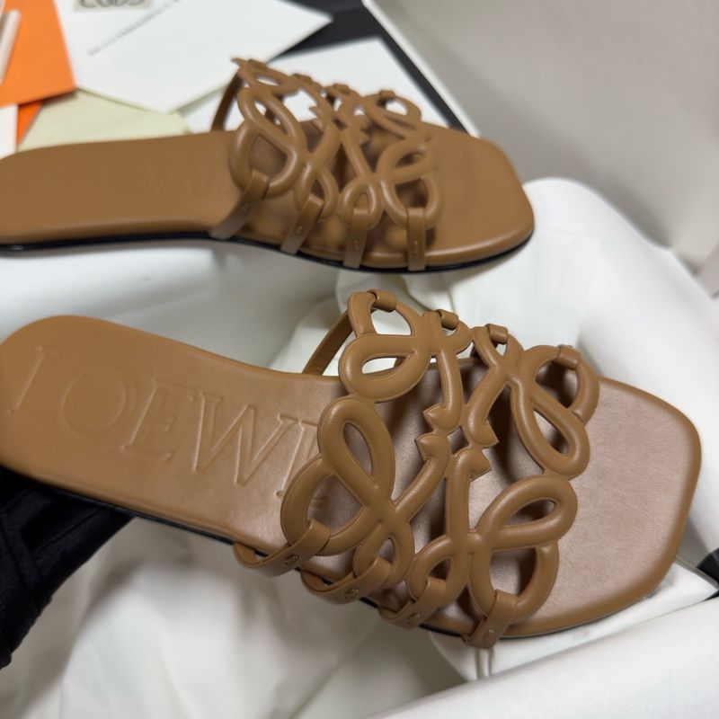 Sandals Loewe