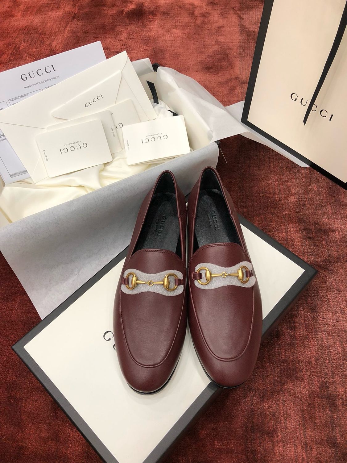 Flat shoes Gucci