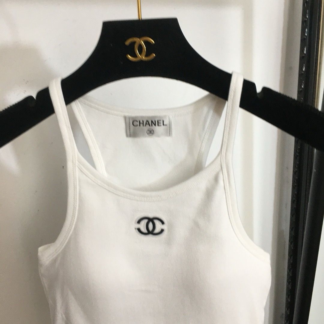 Top Chanel