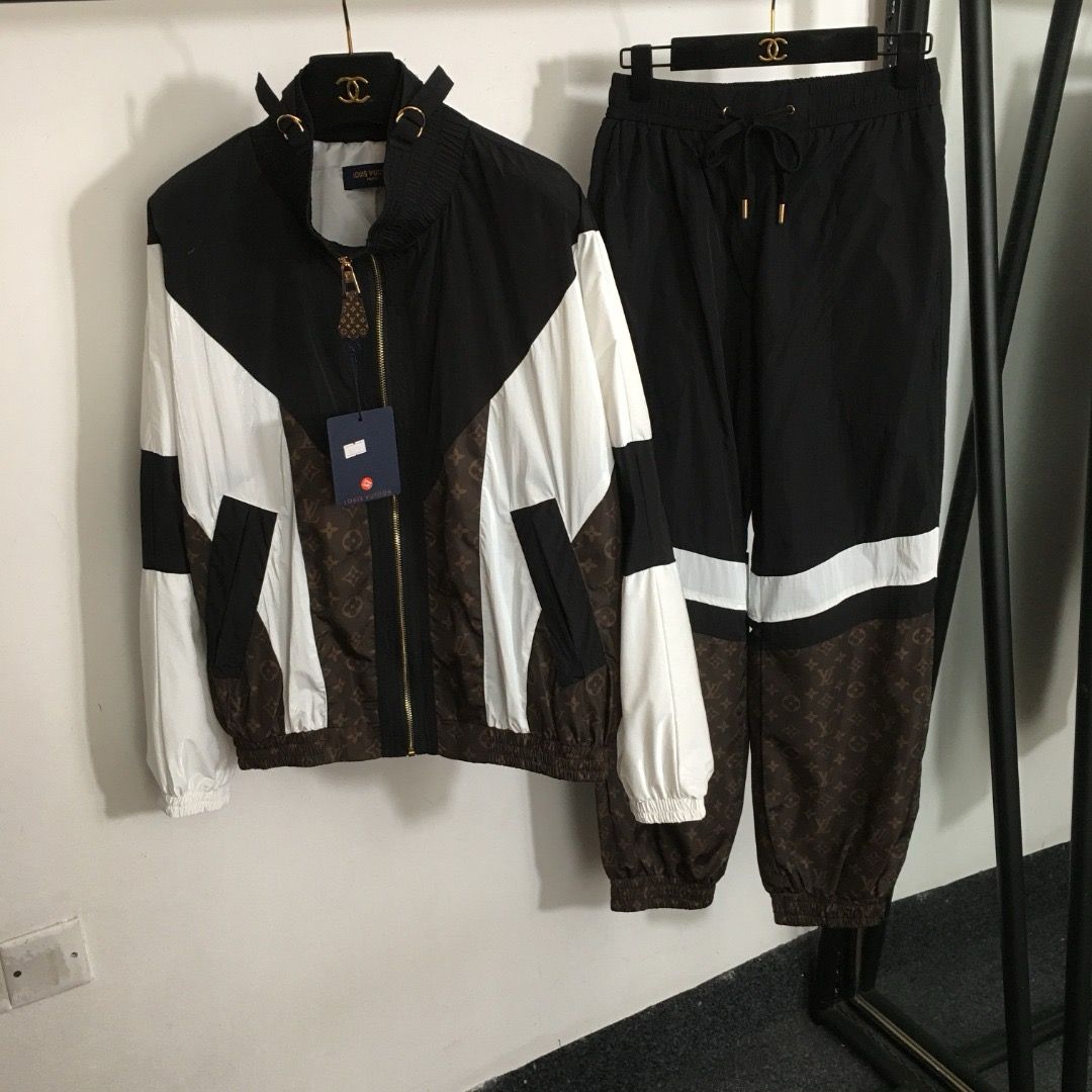 Costume Louis Vuitton