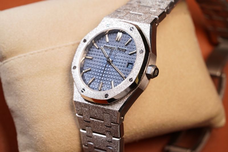 Watch Audemars Piguet
